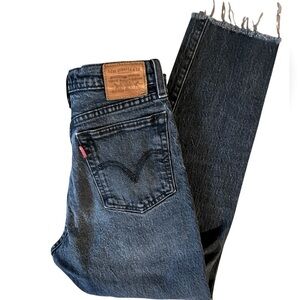 Levi’s Wedgie Button Fly Crop Jean Sz 25 High Rise Dark Wash Cheeky Straight